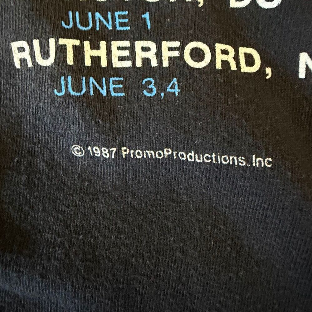 Vintage Pink Floyd 1987 World Tour Black Shirt Single Stitch Classic Rock Sz L - Picture 8 of 8